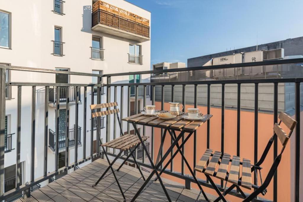 Modern Riverside Apartment With Free Parking Space Szczecin Exterior photo